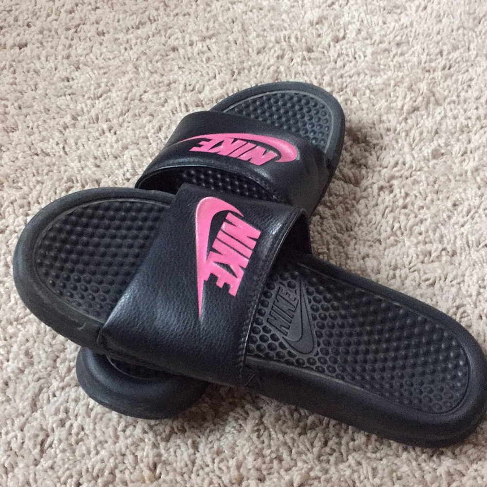 Nike slip on sandals